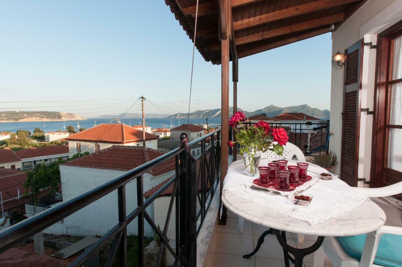 The House Of "Angelina", Magnificent View Of The Sea Lejlighed Methoni  Eksteriør billede